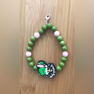 Grinchy & Bougie keychain charm